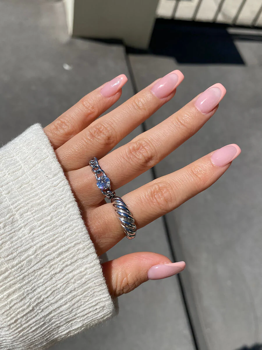 Brilliant Round Chain Ring - Image 3