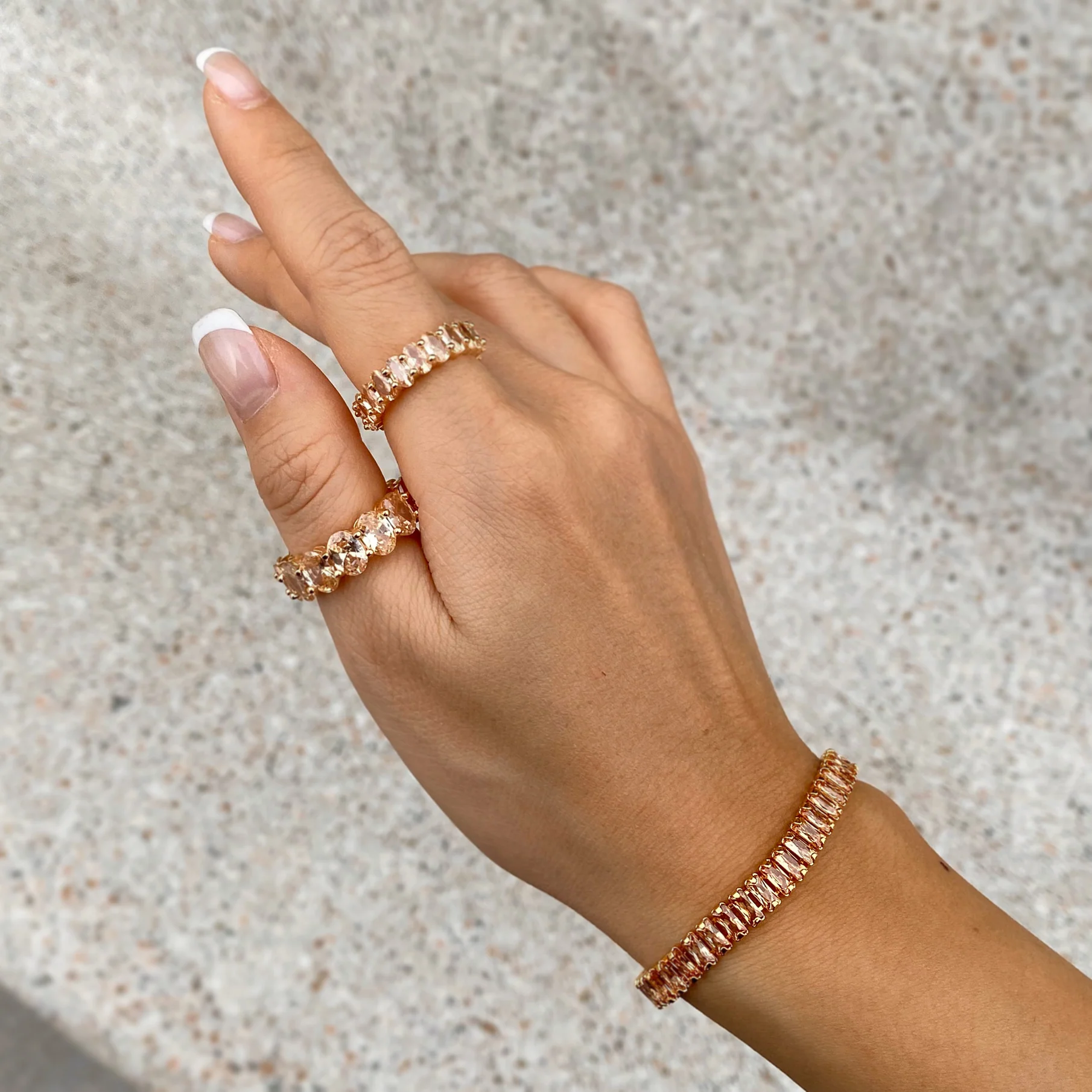 Milia Bracelet - Champagne - Image 4