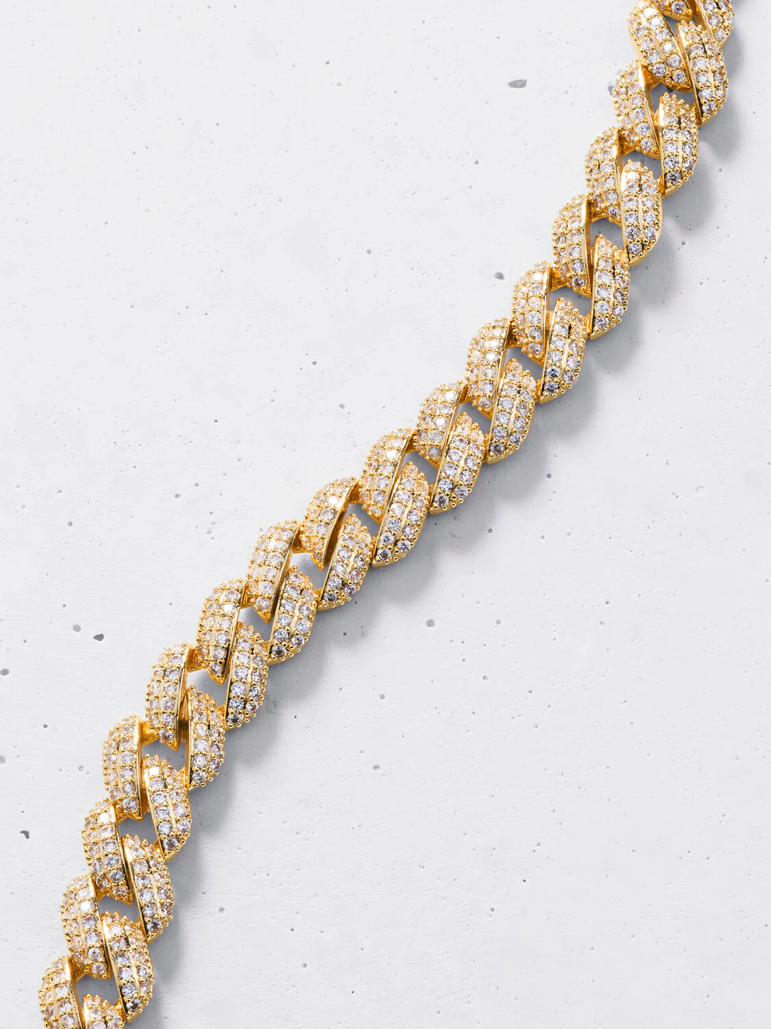 Cuban Chain Link Bracelet - Image 3