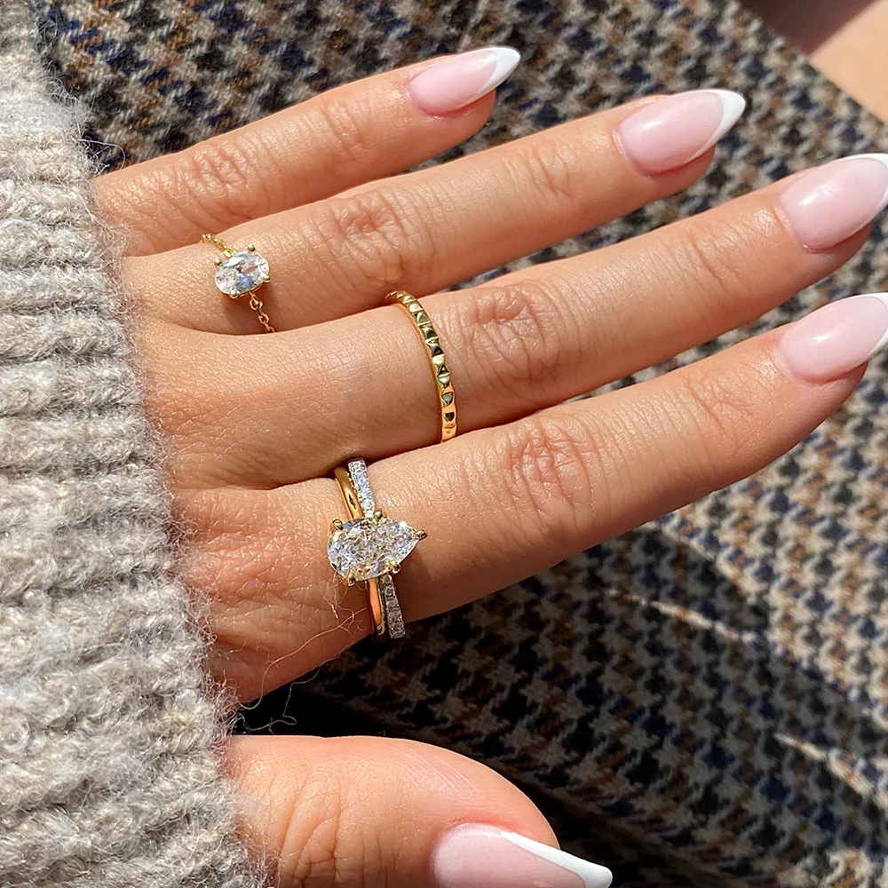 Dainty Oval Chain Ring - Image 4