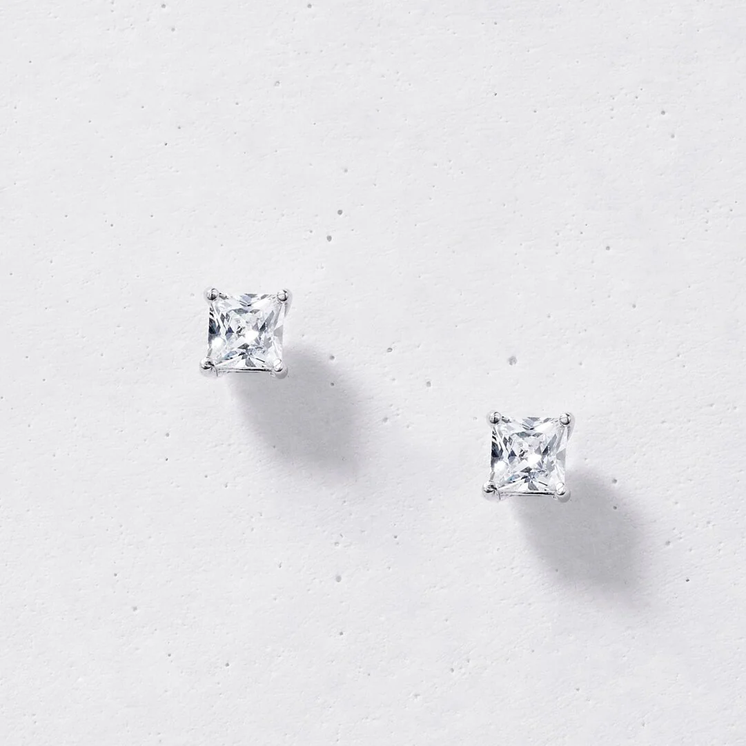 Dainty Square Stud Earrings - Image 2