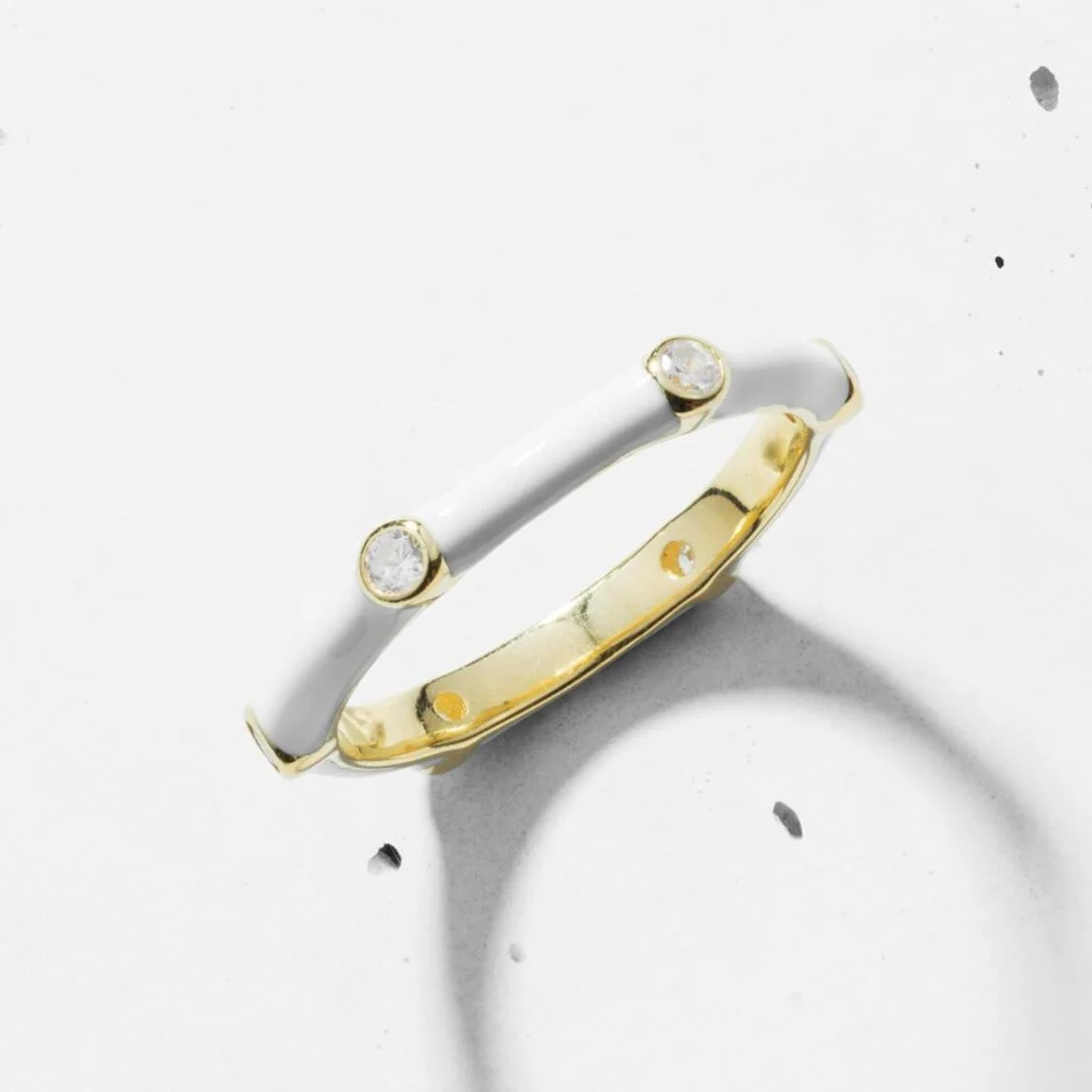 Enamel Brilliant Round Stone Ring - Image 3