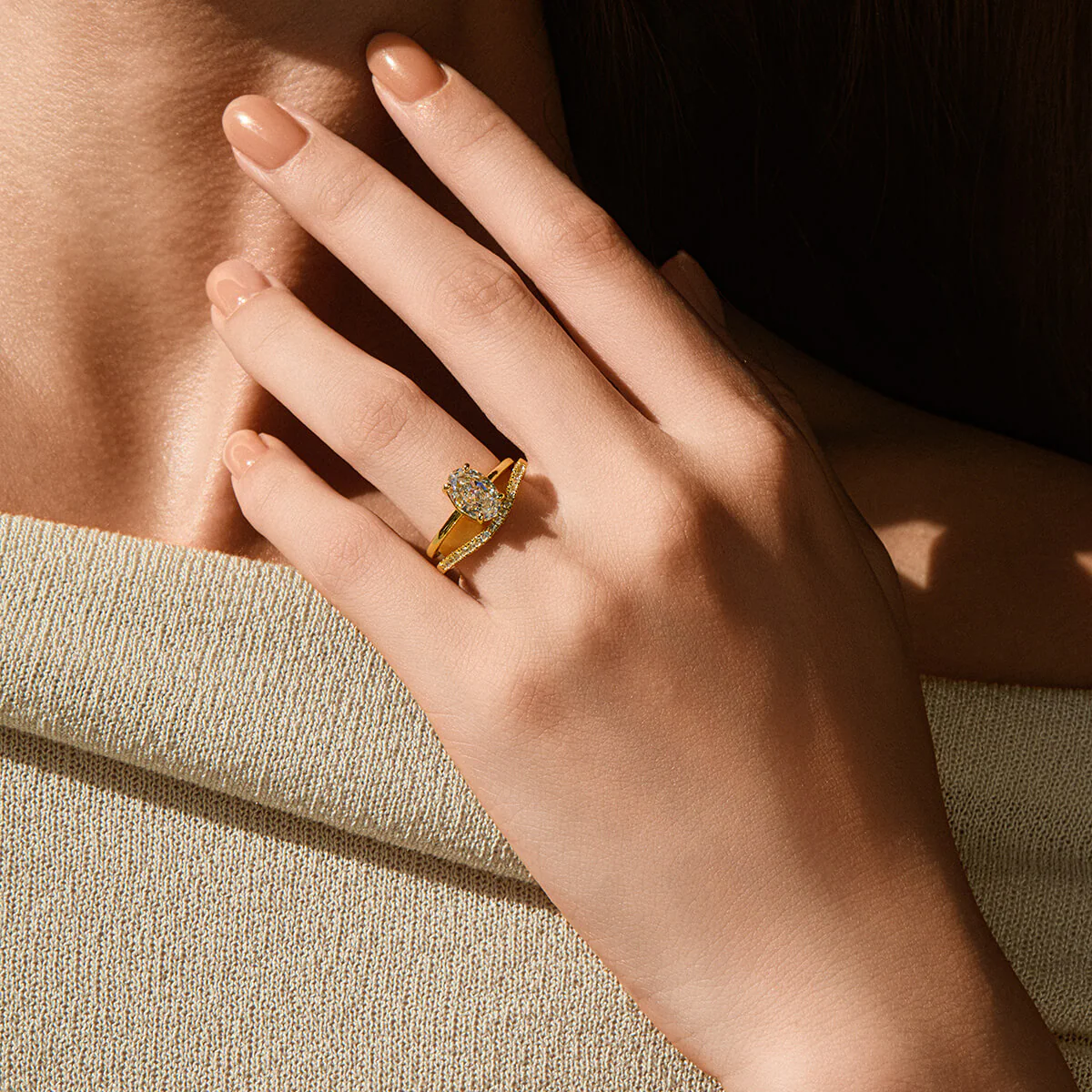 Oval Solitaire Ring - Image 15
