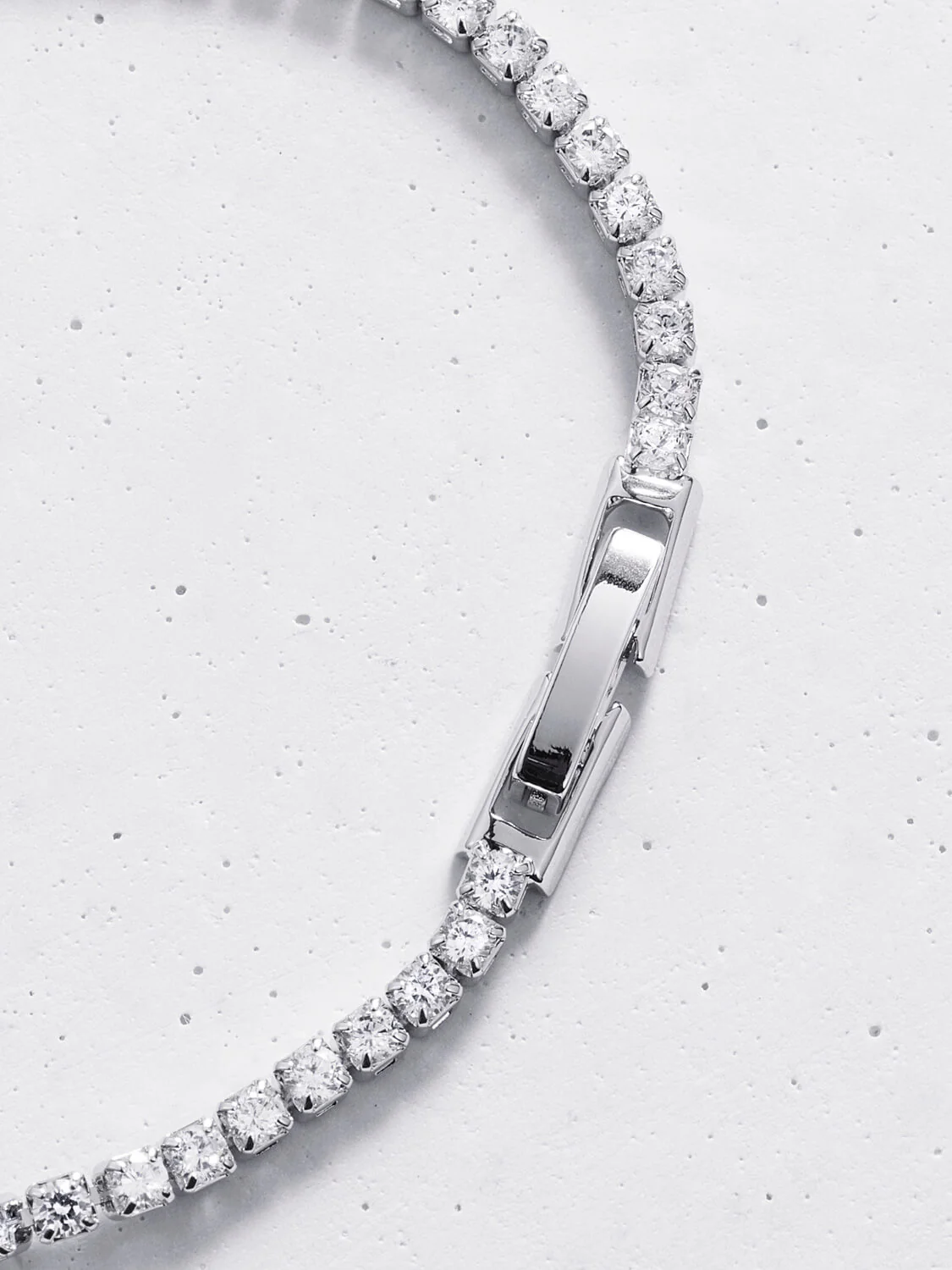Linea Tennis Bracelet (2mm) - Image 4