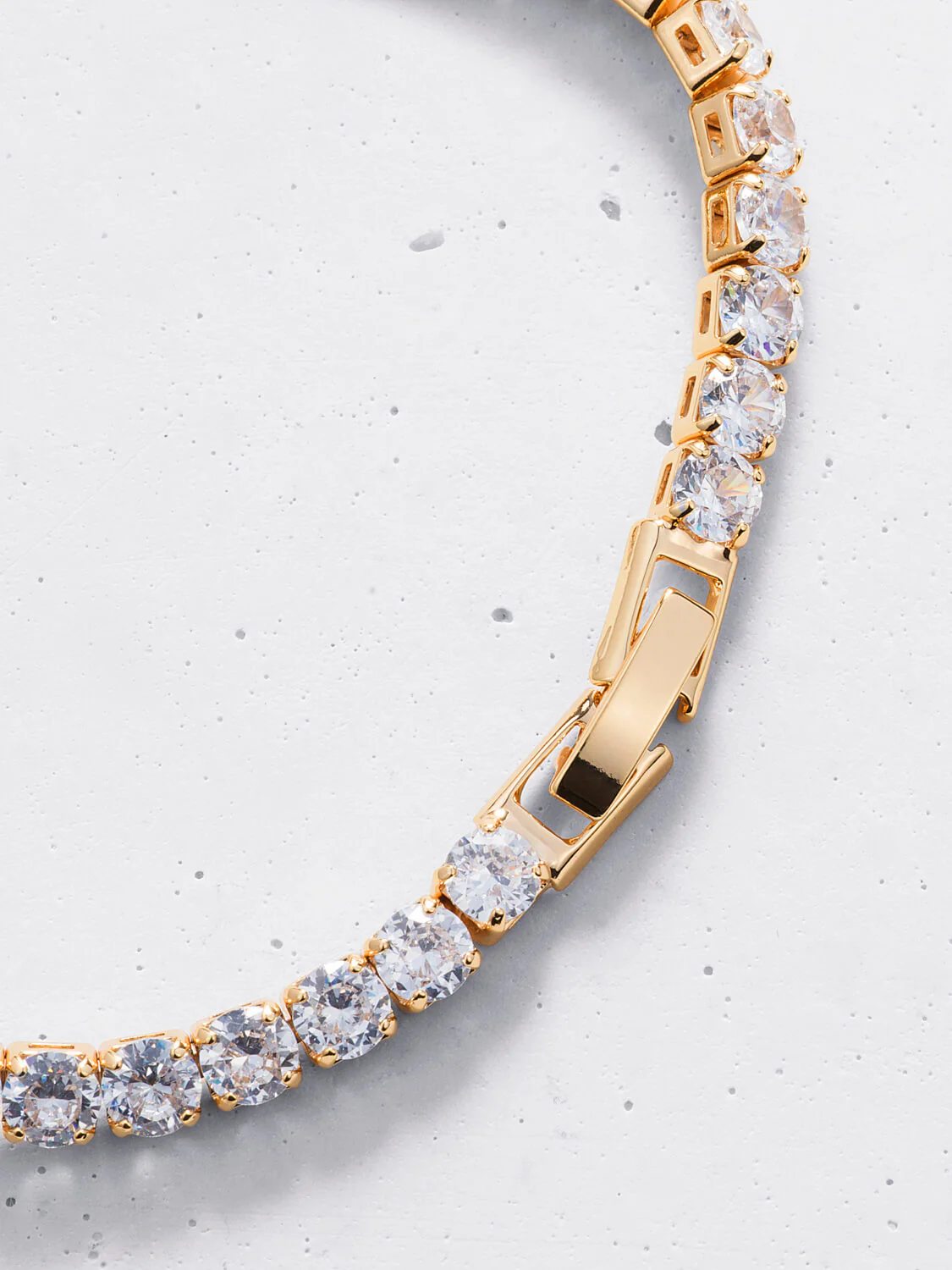 Linea Tennis Bracelet (4mm) - Image 5