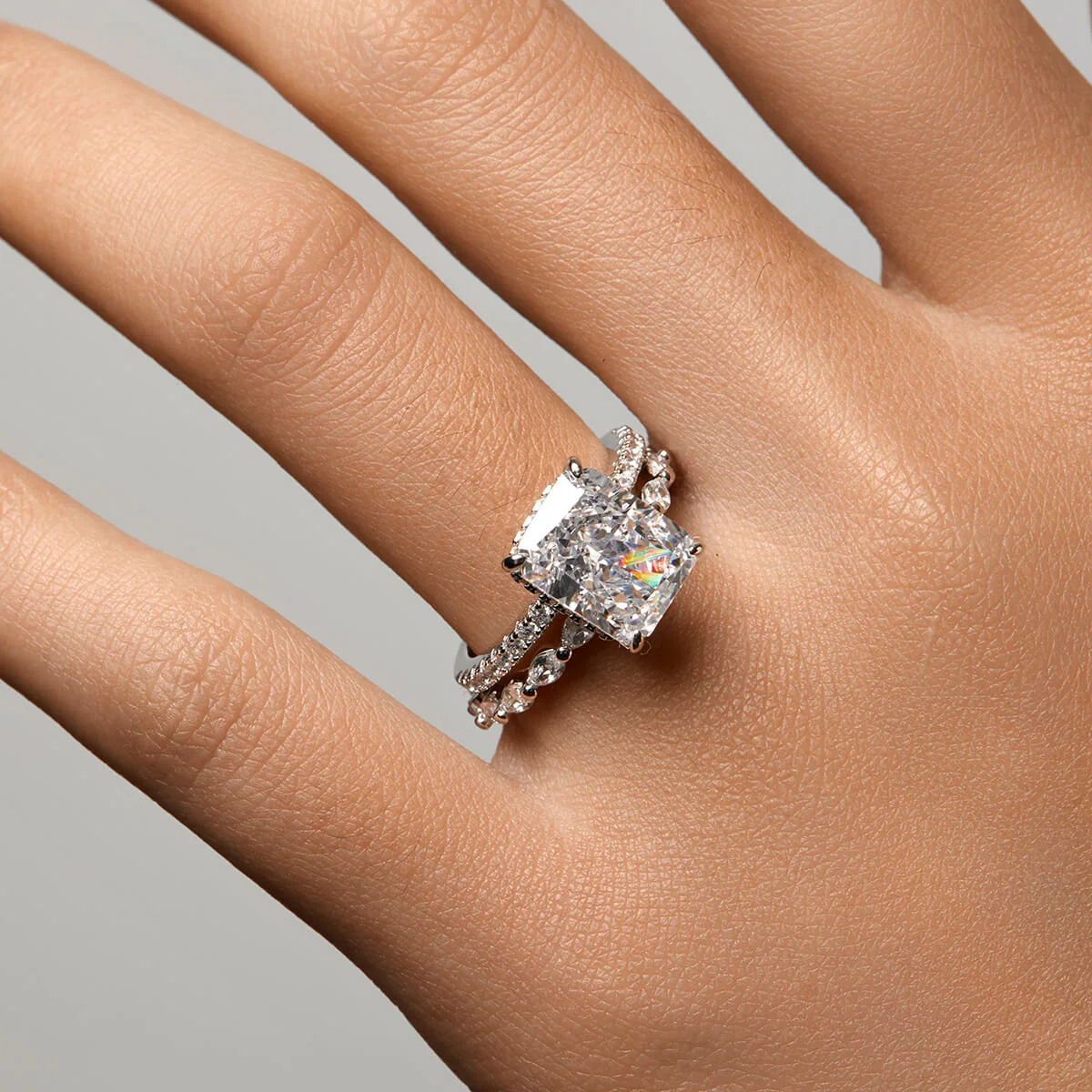 Petite Side Marquise Band - Image 5