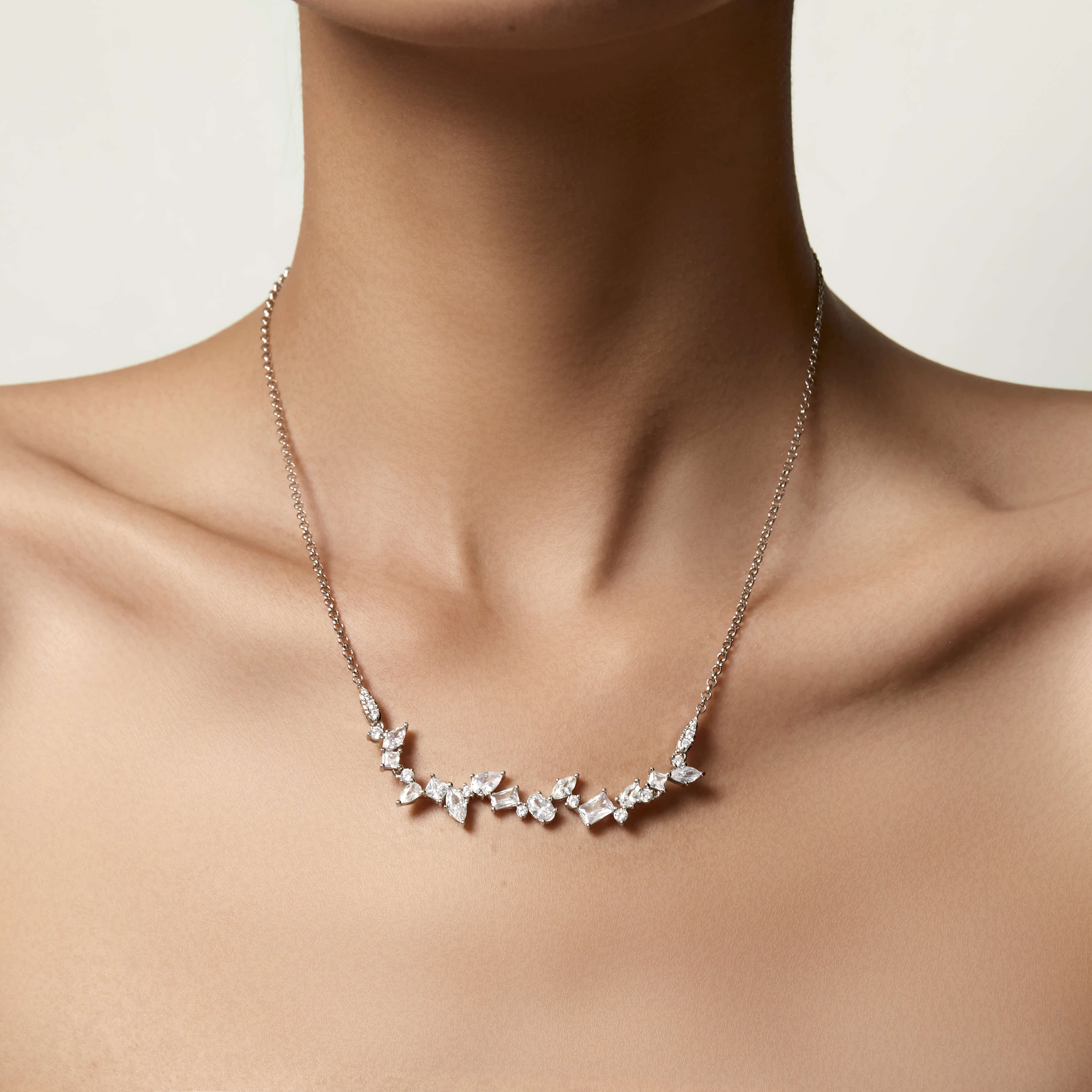 Reve Necklace - Image 8