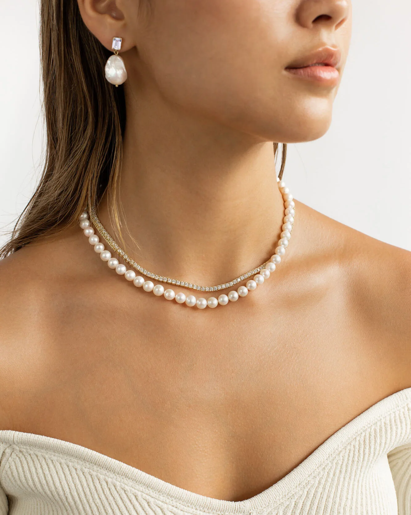Round Pearl Necklace - Image 3