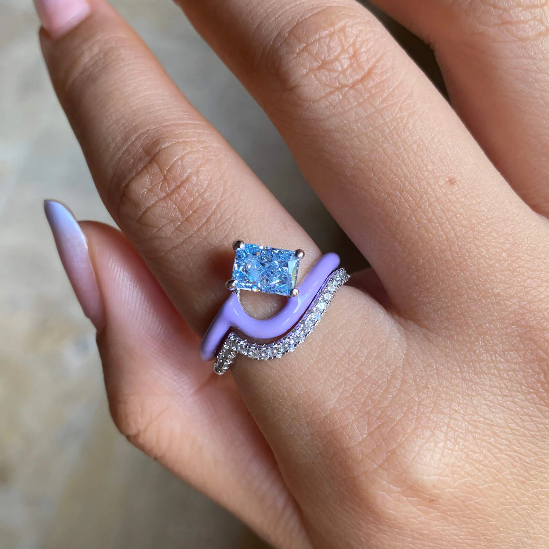 Enamel Vagues Ring - Image 11